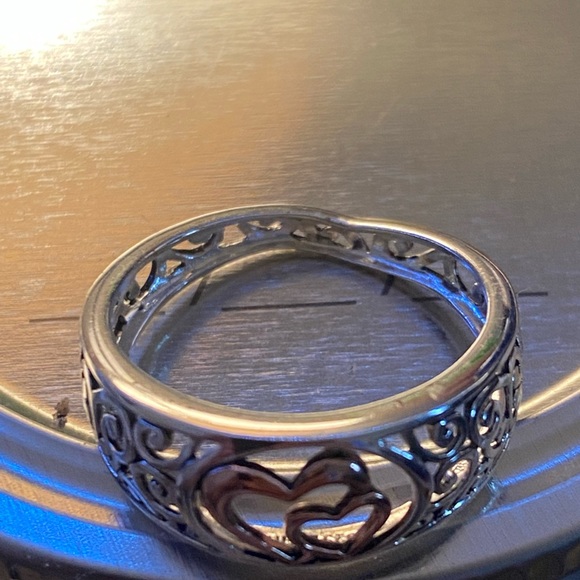 Female rings - Picture 4 of 14